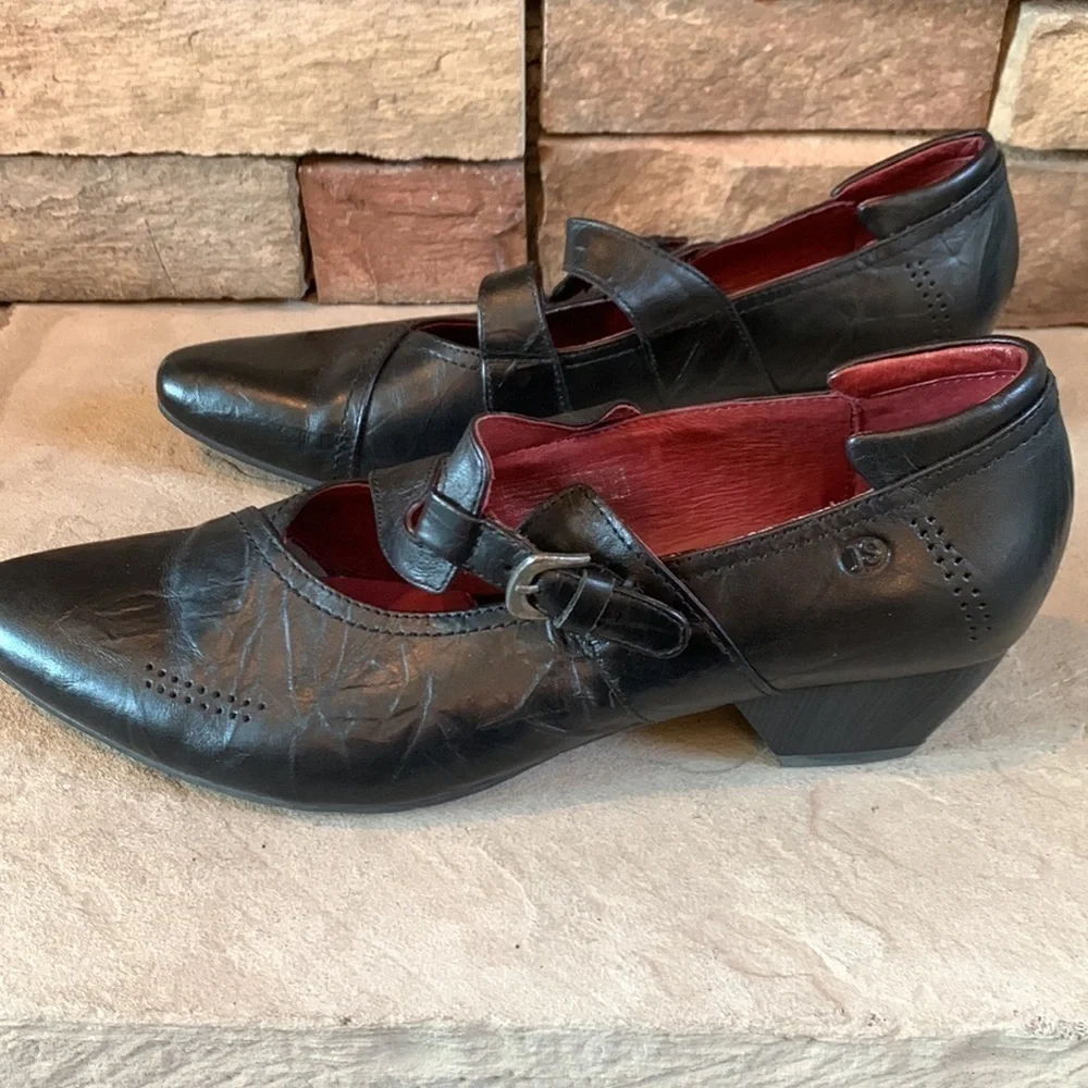 Josef Seibel black leather heeled Mary Janes